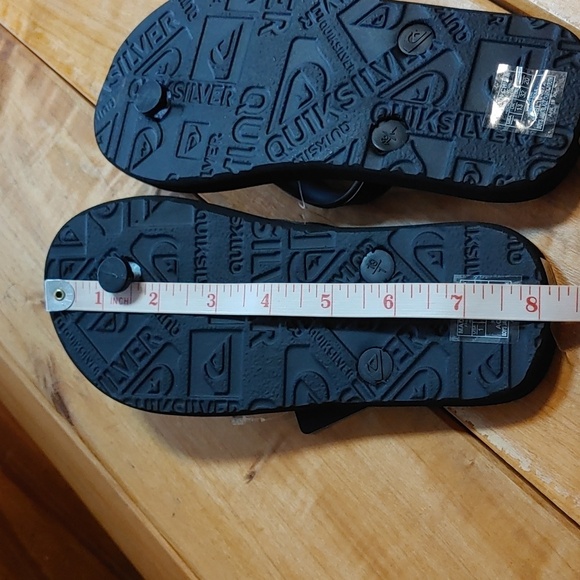 🌸Host Pick🌸NWT Quicksilver Java Blaze Flip Flops Youth 1 - Picture 8 of 10
